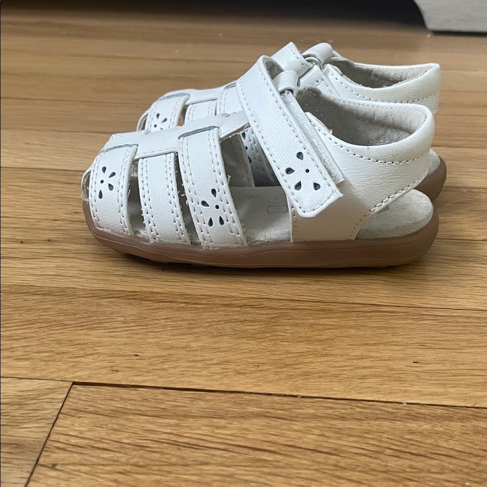 See Kai Run White Girls Leather Fisherman Sandals